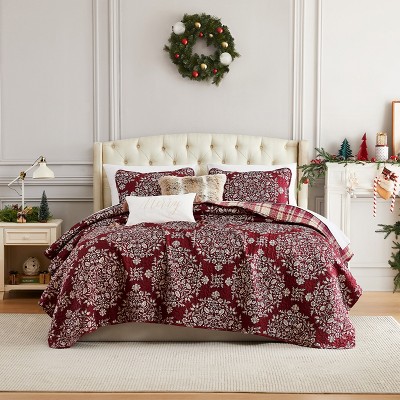 Multi-Piece Christmas Quilt Sets