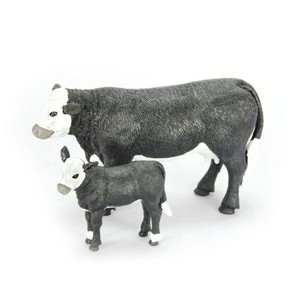 Big Country Toys 1/20 Black Baldy Cow and Calf 429 - 1 of 2