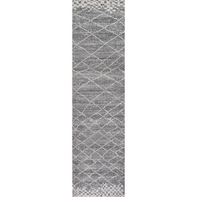Gray Diamond Reversible Synthetic Runner Rug, 2'x8'