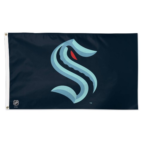 Seattle Mariners - Flagpole Farm