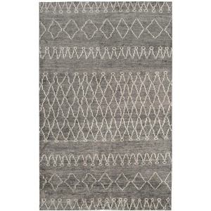Stone Wash STW312 Hand Knotted Indoor Rug - Safavieh - 1 of 4