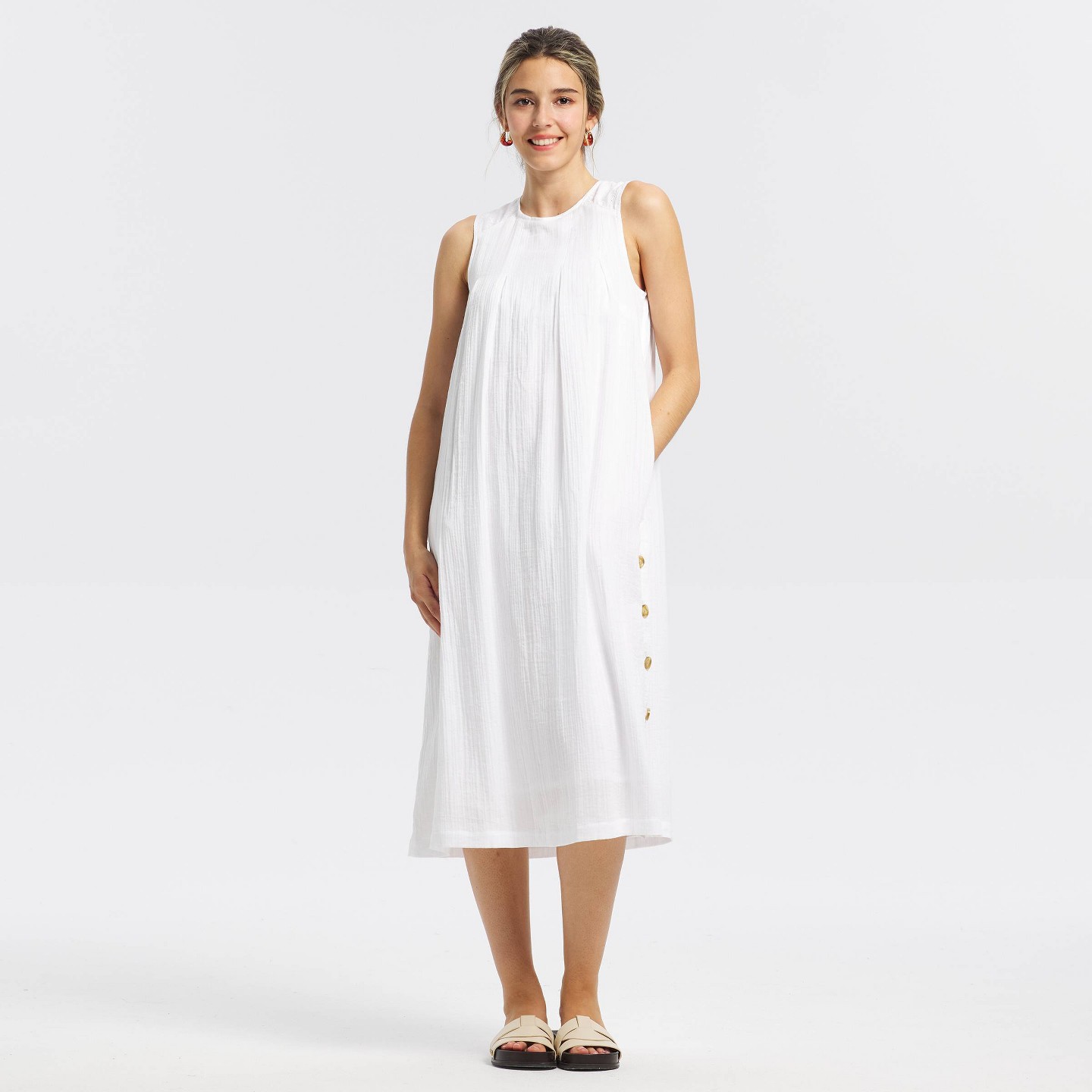 Женское платье Universal Thread Pleated-Front Side-Button, цвет: Белый — фото 2