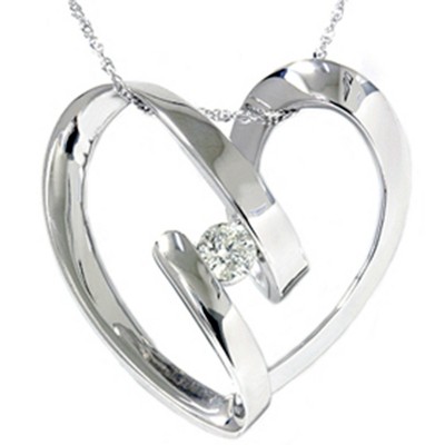 Pompeii3 1/4ct Heart Shaped Diamond Pendant 14K White Gold
