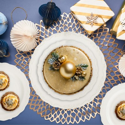 Elegant Cream Vintage Design Plastic Plate Set, 60 Pieces