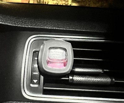 Febreze Car Air Freshener Vent Clip - Berry & Bramble Scent - 0.13