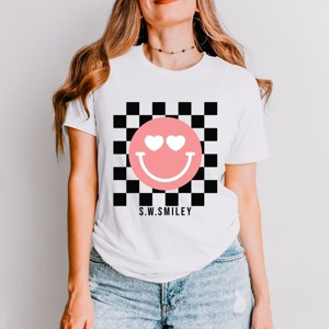 Simply Sage Market S.W.Smiley Valentines Pink Smiley Short Sleeve Tee - 2XL - White - 1 of 4
