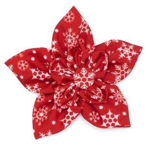 The Worthy Dog Let It Snow Flower Adjustable Collar Attachment Accessory - 1 of 1