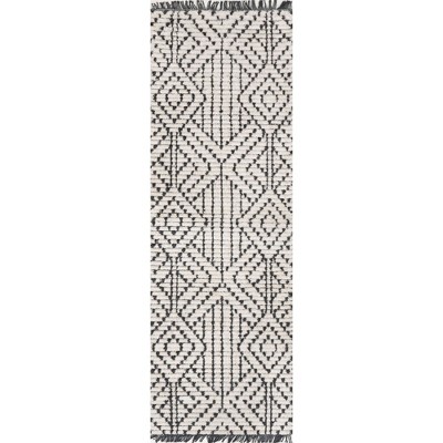 Nuloom Tatiana Soft Shaggy Textured Modern Diamond Fringe Indoor Area Rug