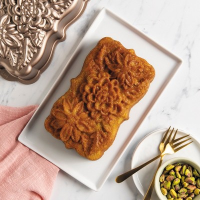 Nordic Ware Wildflower Bread Tin - Thumbnail 3