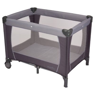 evenflo happy camper bassinet