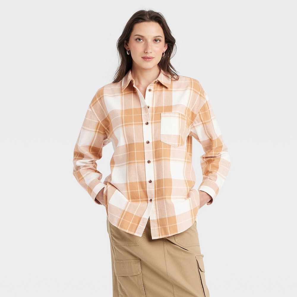 Women's Oversized Flannel Long Sleeve Collared Button-Down Shirt - Universal Thread™ Brown Plaid XL