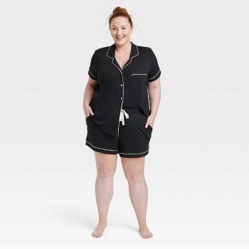 Women's Beautifully Soft Short Sleeve Notch Collar Top and Shorts Pajama Set - Stars Above™ Black 4X