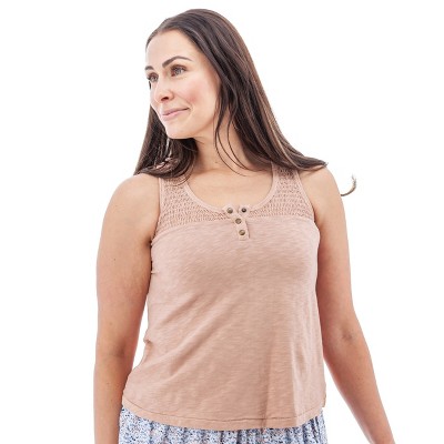 Aventura Clothing Women's Essex Smocked Tank Top