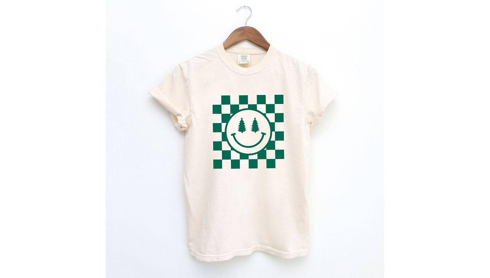 Simply Sage Market Women's Checkered Christmas Smiley Short Sleeve Garment Dyed Tee - S - Ivory