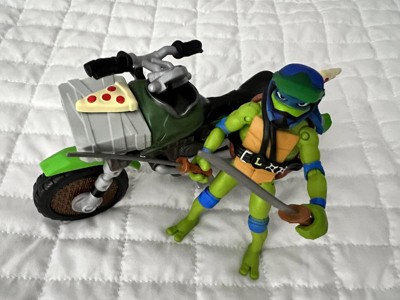 Teenage Mutant Ninja Turtles: Mutant Mayhem Ninja Kick Cycle with Leonardo  Action Figure