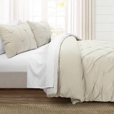 Lush Decor Juliette Pintuck Bed In A Bag Soft Reversible Printed Comforter With Sheet Set Wheat 7Pc Set King — фото 2