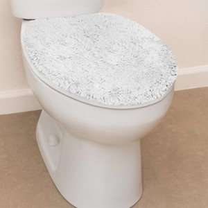 18"x18" Waterford Collection White Cotton Tufted Bath Rug - Home Weavers - 1 of 4