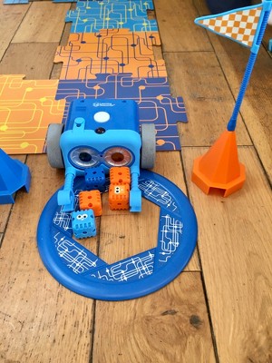 Best Buy: Botley the Coding Robot Activity Set Blue/Green/Orange LSP2935-1