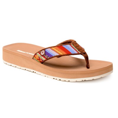 Minnetonka Women's Hedy 2.0 Thong Sandals