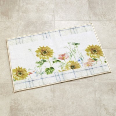 Lakeside Farm Fresh Flowers Rug with Flower Pattern - Floral Bathroom Accent