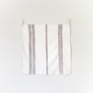 Slickblue Versatile Hand-Spun Cotton Dinner Napkin, 20x20 Inches, Striped Design, Machine Washable, Multiple Colors - 1 of 4