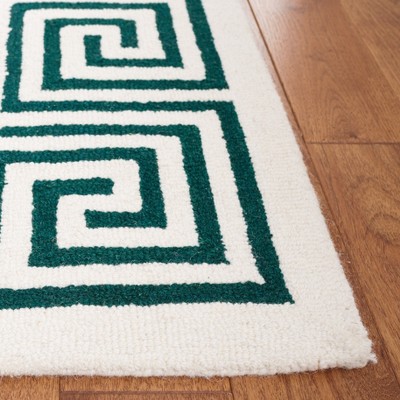 Ivory and Green Hand-Tufted Wool 6' x 9' Rectangular Rug