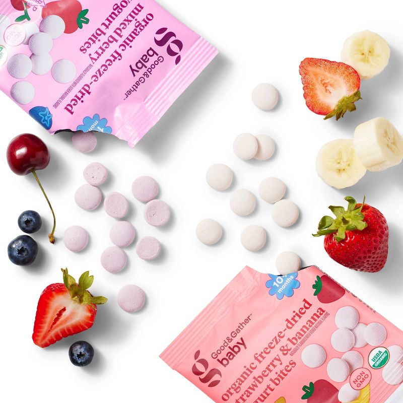 Organic Freeze-Dried Strawberry Banana And Mixed Berry Yogurt Bites  - 2oz/8ct - Good &#38; Gather&#8482;, 3 of 6
