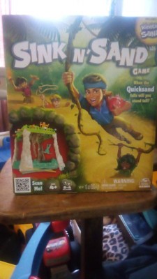 Sink N’ Sand, Board Game with Kinetic Sand, for Kids Ages 4 and up