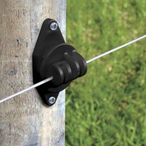 PatriotPatriot Wood Post Claw Insulator Heavy-Duty Fencing Wire Polytape Black 25 Pack - 1 of 1