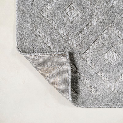 Elysian Light Gray Geometric Synthetic Indoor/Outdoor Rug