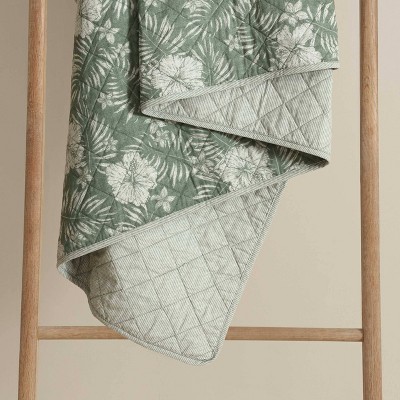 Hibiscus Jungle Green Cotton Reversible Twin Quilt Set