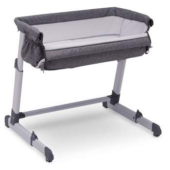 Chicco next2me 10840 Review, Bassinet and bedside sleeper