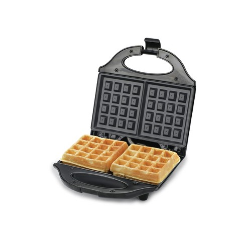 CucinaPro Four Square Belgian Waffle Maker, Extra Large Stainless Steel  Kitchen Appliance with Nonstick Waffler Iron Plates, Breakfast Gift