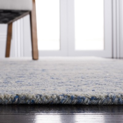 Metro Blue and Ivory Hand-Tufted Wool Area Rug
