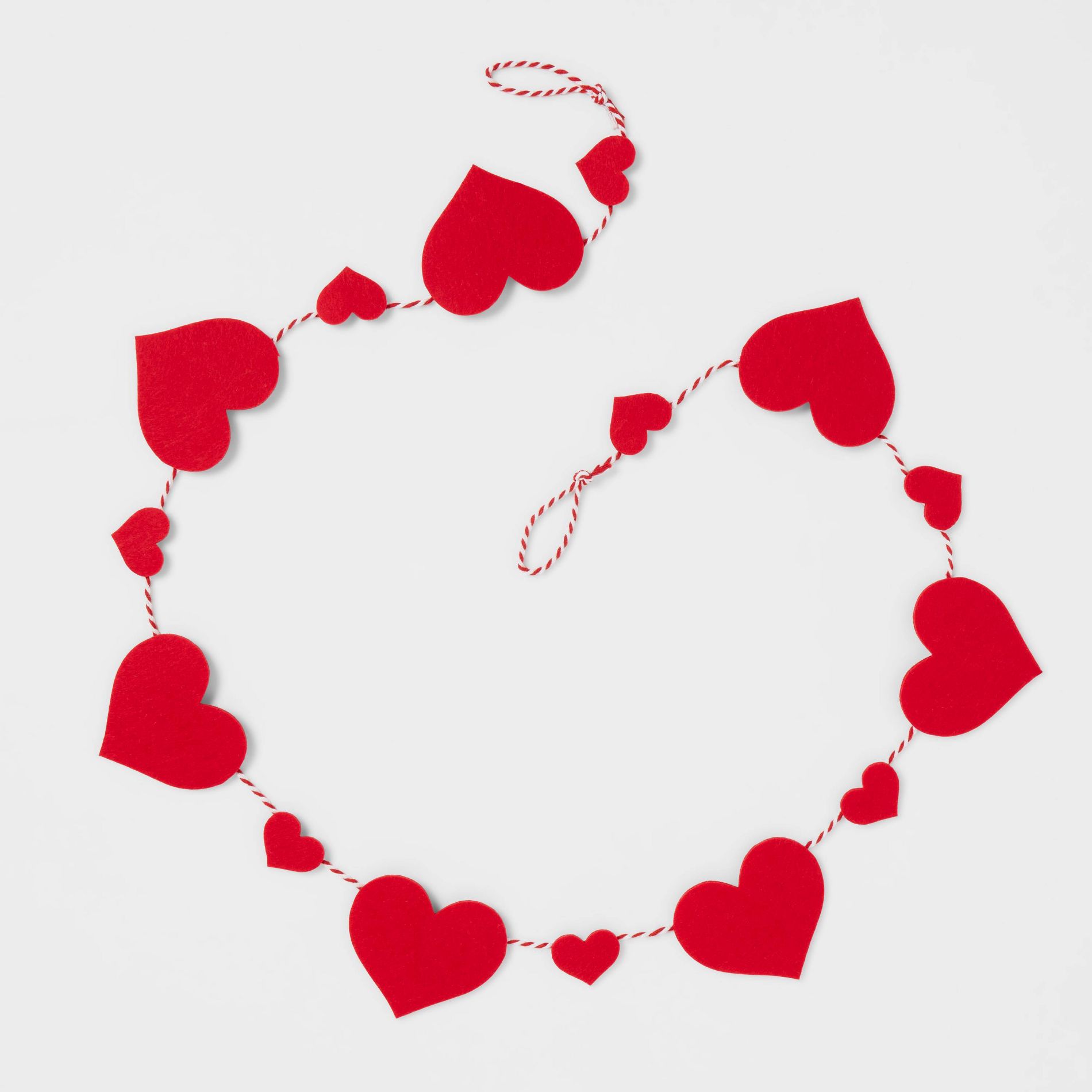 Valentine's Day Felt Heart Garland - Spritz™