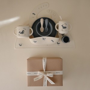 Mushie Deluxe Feeding Kit (Whales/Tradewinds) - 1 of 4
