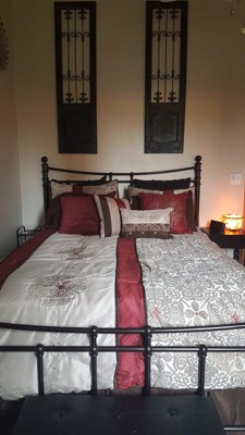 Guest review image 2 of 2, zoom in