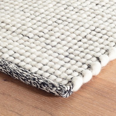Network Black and Ivory Flat Woven Wool Rug, 2'x3'