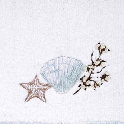 White Cotton Coastal Shell and Starfish Bath Rug