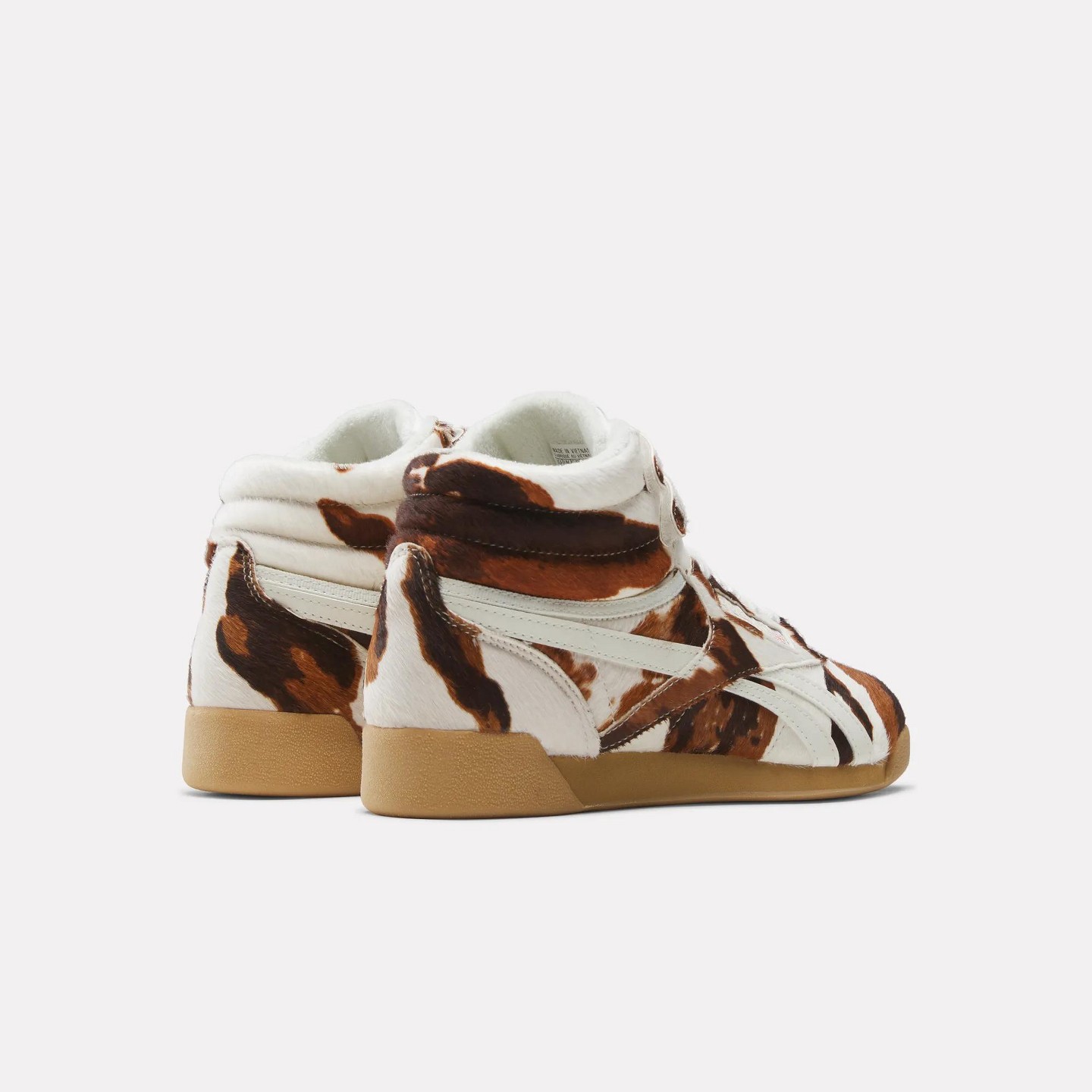 Женские кроссовки Reebok Freestyle Hi Shoes Size 6 Cow/Chalk/Gum — фото 3