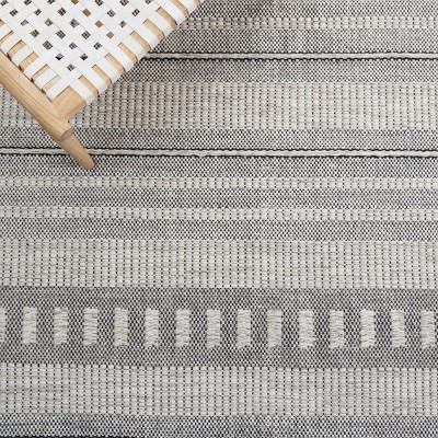 Handwoven Gray Square Wool Artisan Rug - 6' x 6'