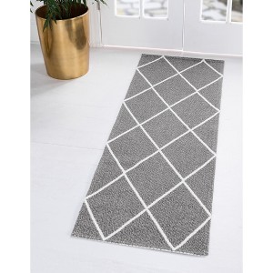 Unique Loom    Decatur Diamond Area Rug - 1 of 4