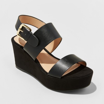 target black platform sandals