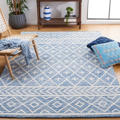 Hand-Tufted Blue and Ivory Wool Rectangular Area Rug, 3' x 5'