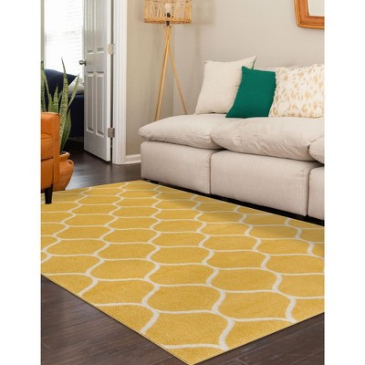 Sunlit Yellow Trellis Frieze 9' x 12' Synthetic Area Rug