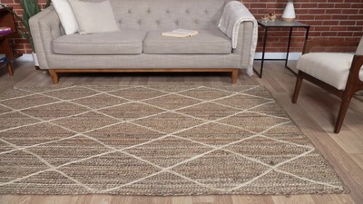 Handmade Ivory Geometric Braided Jute 2x3 Area Rug