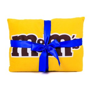 M&MS THROW AND RECTANGULAR PILLOW 15 x 11 - 1 of 4