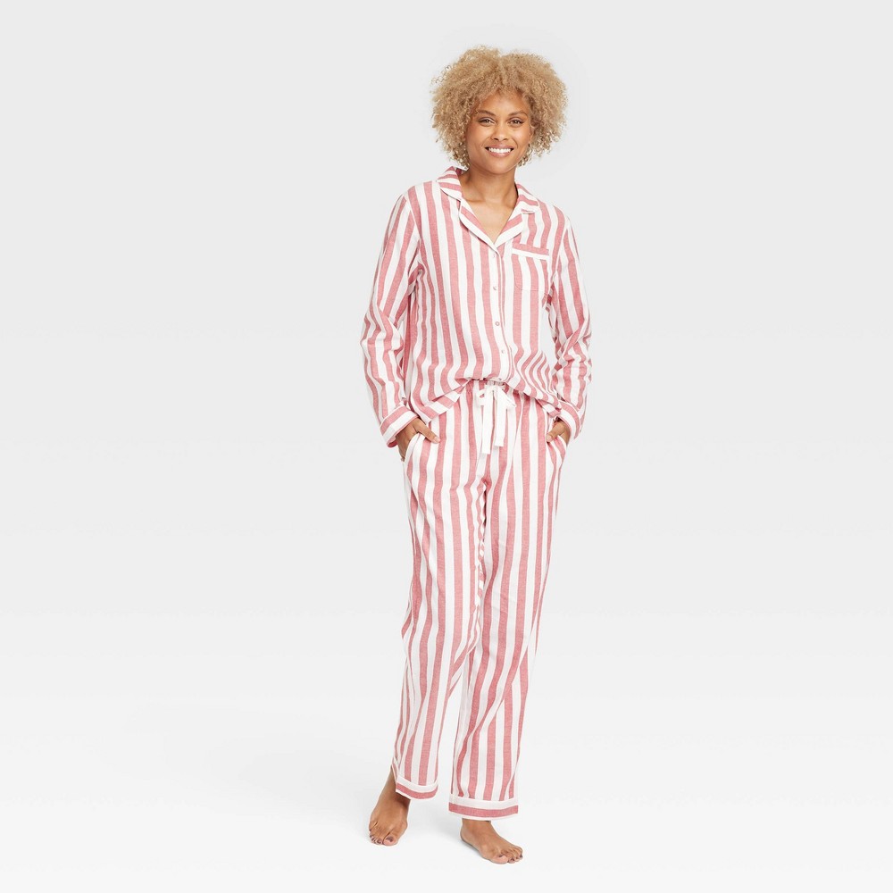 Size Large Women's Perfectly Cozy Flannel Pajama Set - Stars Above Red Striped 