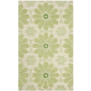 Safavieh Kids SFK319 Hand Tufted Indoor Rug - Safavieh - 1 of 4
