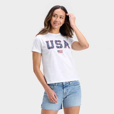 Women's Short Sleeve Graphic T-Shirt - Universal Thread™